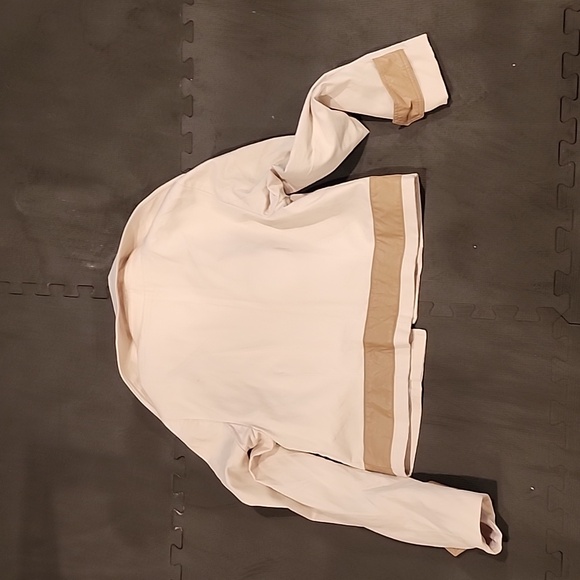 Short jacket - Picture 4 of 4